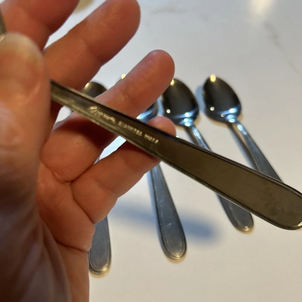 Rogers BEADED ELEGANCE Stainless Flatware Burnished Handles eight‎ Piece